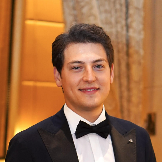 Efehan Maleri, Founder and CEO of Attimo, the company behind Panovia